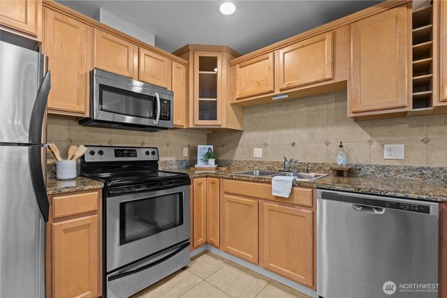 1302 N 6th Street #8, Tacoma, WA 98403
