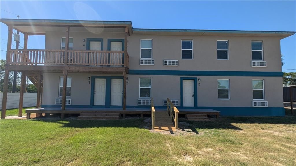 426 Carleta St 3, Corpus Christi, TX 78418