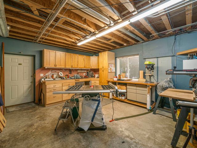 24092 W Old Oak Drive, Mundelein, IL 60060