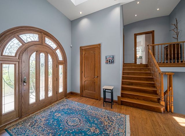 24092 W Old Oak Drive, Mundelein, IL 60060