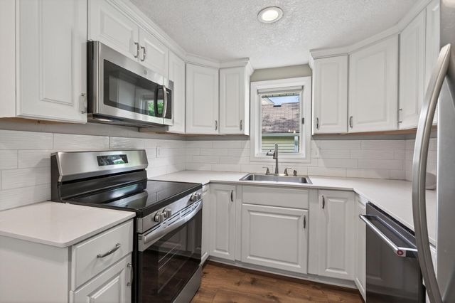 4741 Florida Avenue N, Crystal, MN 55428