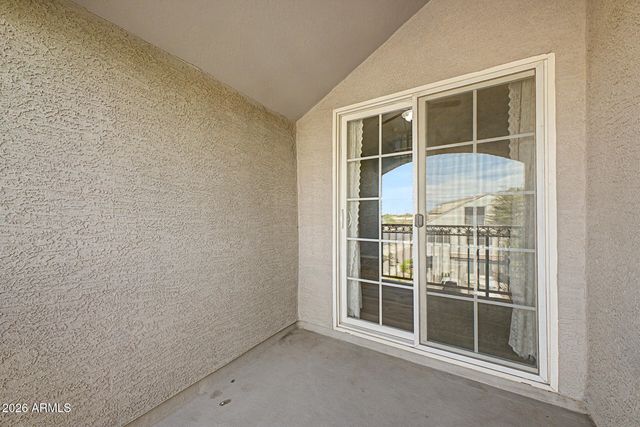 2233 E HUNTINGTON Drive, Phoenix, AZ 85040
