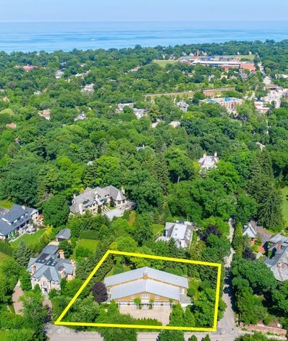 4 Indian Hill Road, Winnetka, IL 60093