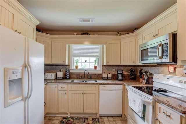 2008 Costley Mill Road, Conyers, GA 30013