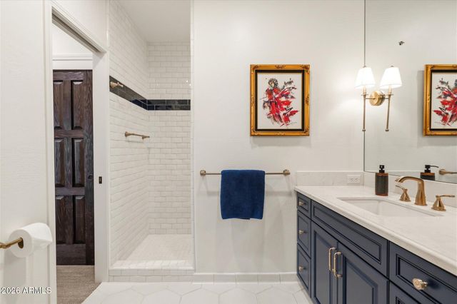 8525 E PARAISO Drive, Scottsdale, AZ 85255