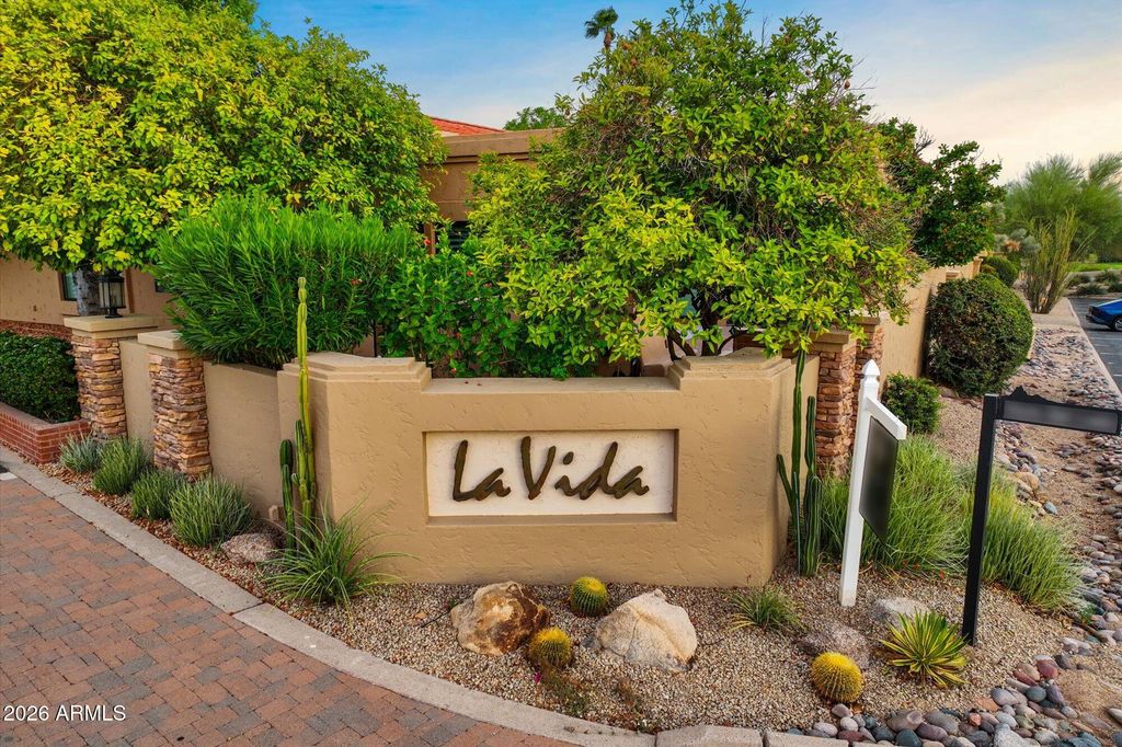 8525 E PARAISO Drive, Scottsdale, AZ 85255 — exterior
