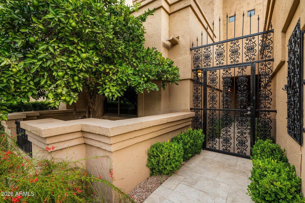 8525 E PARAISO Drive, Scottsdale, AZ 85255 — photo 4