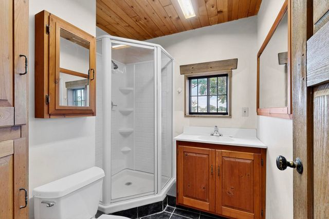 1042 County Rd 41, Velarde, NM 87582