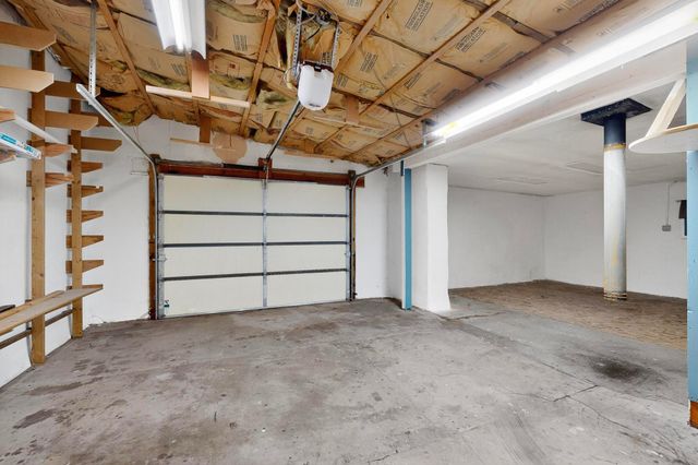 1042 County Rd 41, Velarde, NM 87582