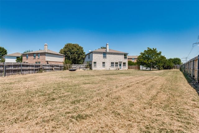 5011 Steeple Chase Court, Grand Prairie, TX 75052