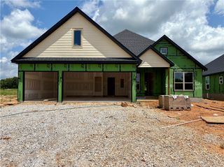 2108 Silk Street, Pea Ridge, AR 72751