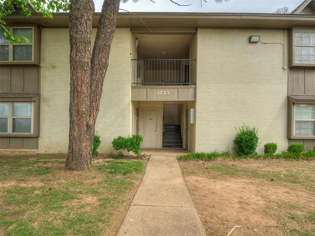 1725 E Lindsey Street 2, Norman, OK 73071