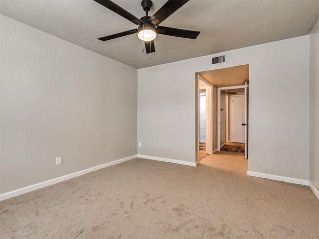 1725 E Lindsey Street 2, Norman, OK 73071