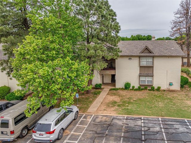 1725 E Lindsey Street 2, Norman, OK 73071