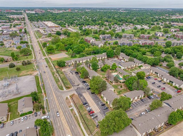 1725 E Lindsey Street 2, Norman, OK 73071