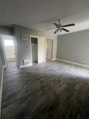 865 5TH AVENUE N 17, St Petersburg, FL 33701