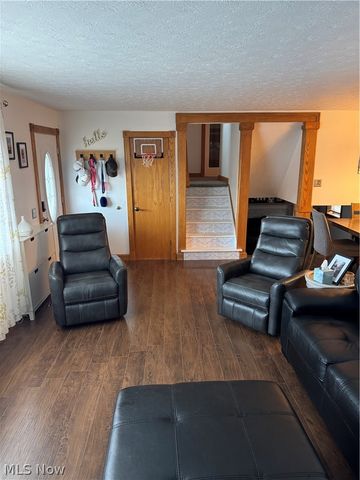 8069 Orchardway Street NW, North Canton, OH 44720