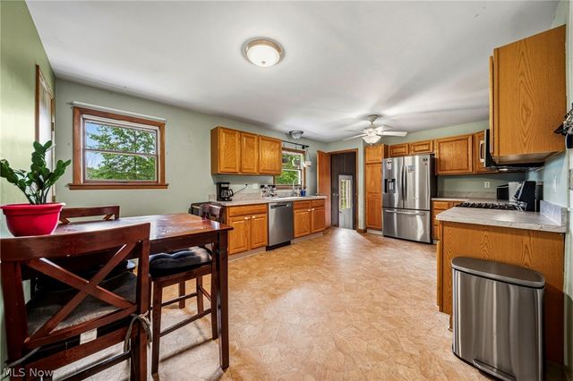 8625 Ravenna Road, Chardon, OH 44024