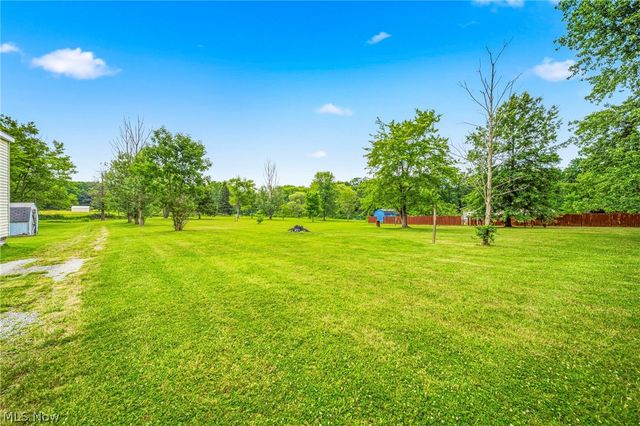 8625 Ravenna Road, Chardon, OH 44024