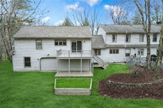 113 Log Road, North Smithfield, RI 02896