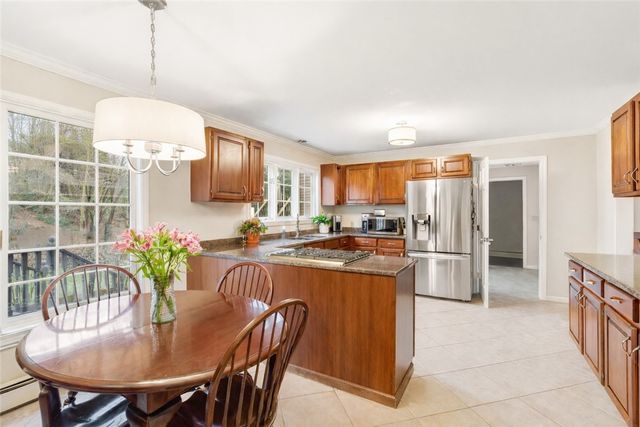 113 Log Road, North Smithfield, RI 02896