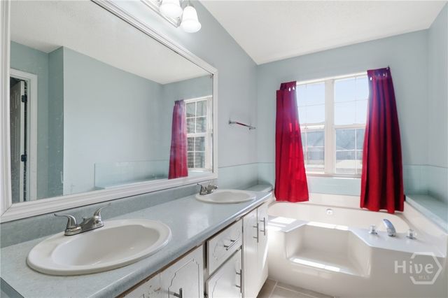 420 Pat Priester Drive NE, Ludowici, GA 31316