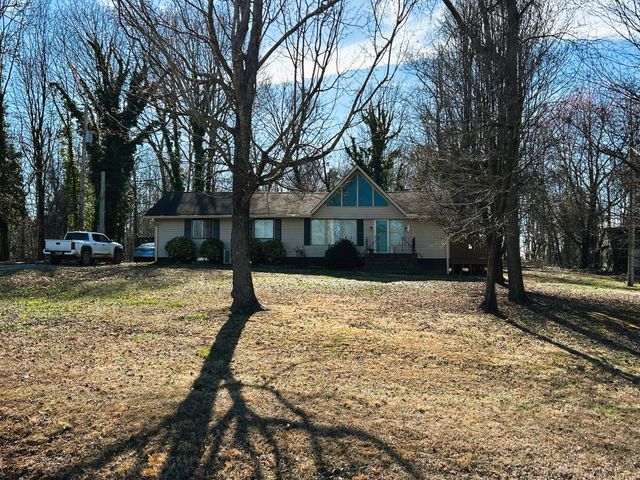 2428 Highway 30 E, Etowah, TN 37331