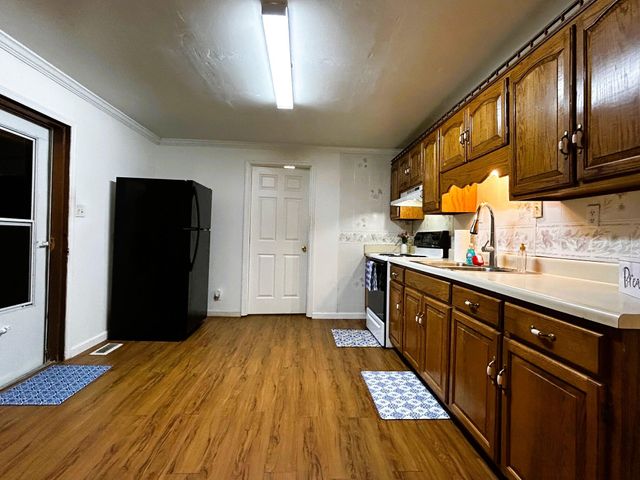 2428 Highway 30 E, Etowah, TN 37331