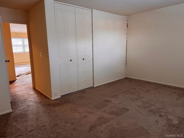 796-800 Brookridge Drive 30, Valley Cottage, NY 10989