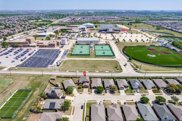 8320 Deer Bluff Lane, Fort Worth, TX 76179