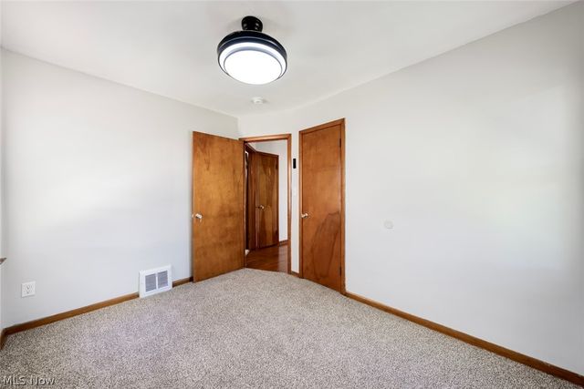 16018 Muskingum Boulevard, Brook Park, OH 44142