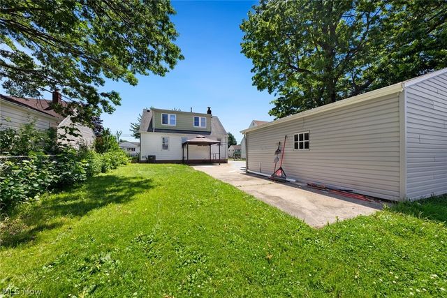 16018 Muskingum Boulevard, Brook Park, OH 44142
