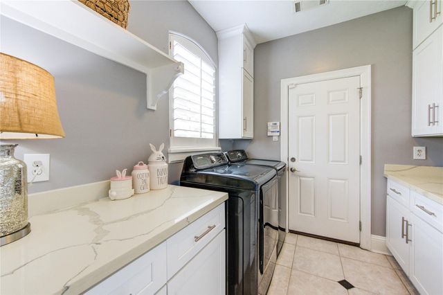 5403 Sundowner Court, Houston, TX 77041