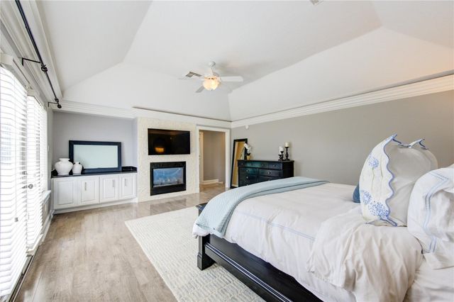 5403 Sundowner Court, Houston, TX 77041