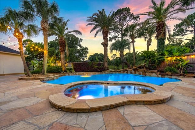 5403 Sundowner Court, Houston, TX 77041