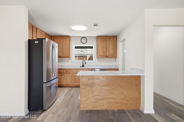 104 8th Street, Long Beach, MS 39560