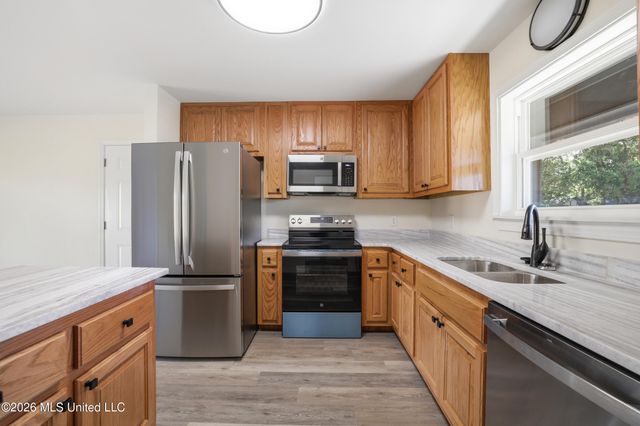 104 8th Street, Long Beach, MS 39560