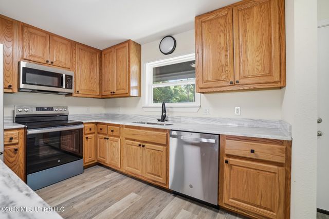 104 8th Street, Long Beach, MS 39560