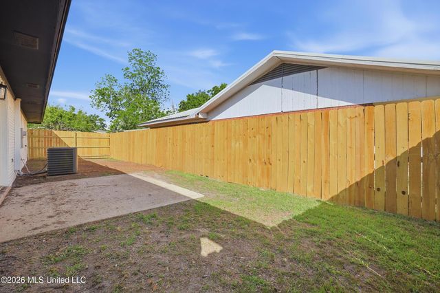 104 8th Street, Long Beach, MS 39560