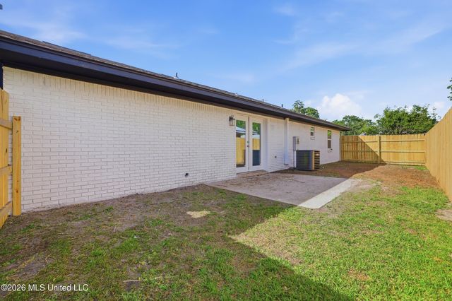 104 8th Street, Long Beach, MS 39560