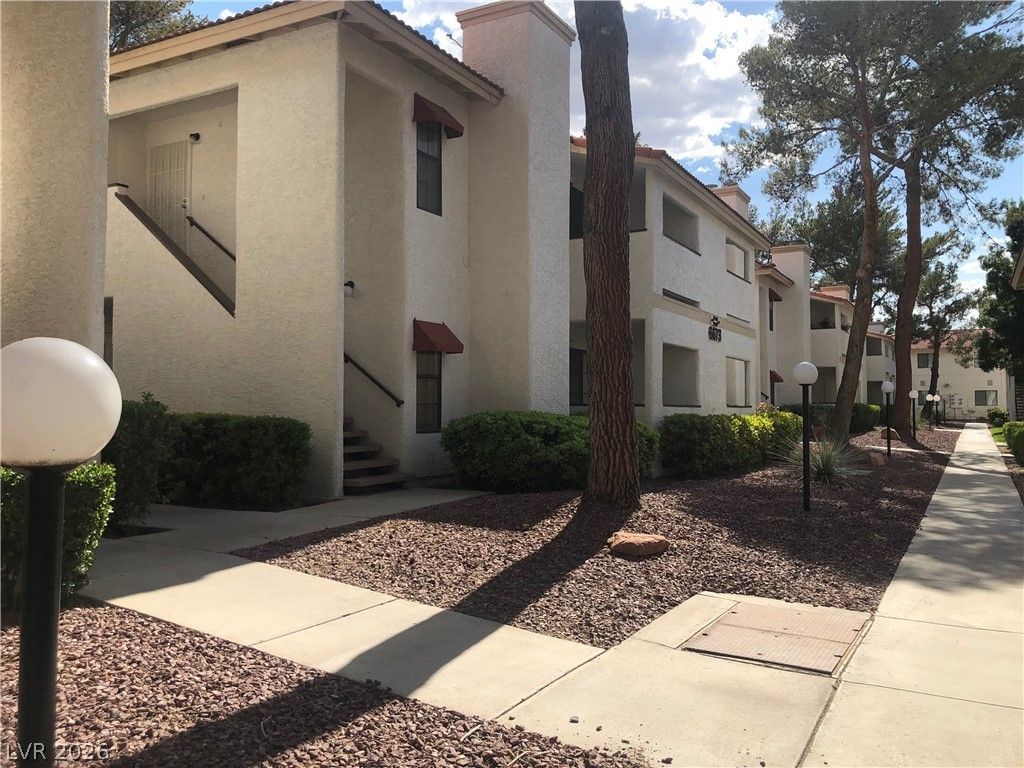 6673 West TROPICANA Avenue 201, Las Vegas, NV 89103
