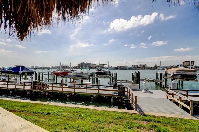 660 ISLAND WAY 903, Clearwater Beach, FL 33767