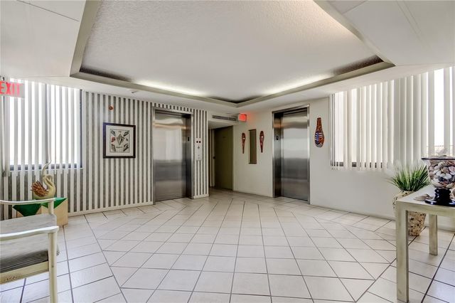 660 ISLAND WAY 903, Clearwater Beach, FL 33767