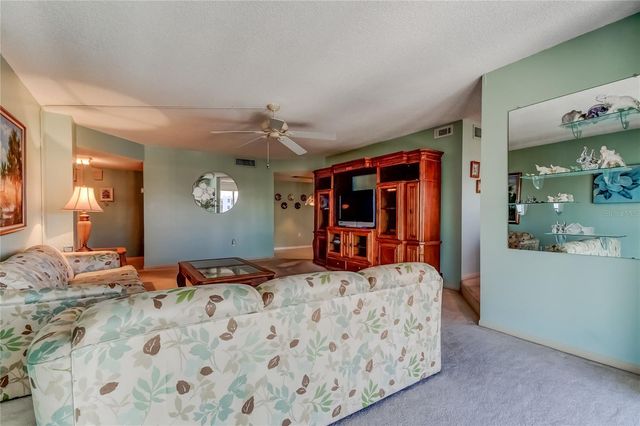 660 ISLAND WAY 903, Clearwater Beach, FL 33767