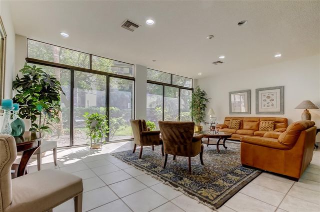 660 ISLAND WAY 903, Clearwater Beach, FL 33767