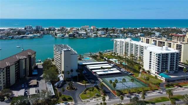660 ISLAND WAY 903, Clearwater Beach, FL 33767