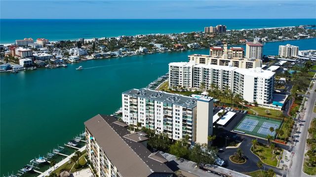 660 ISLAND WAY 903, Clearwater Beach, FL 33767