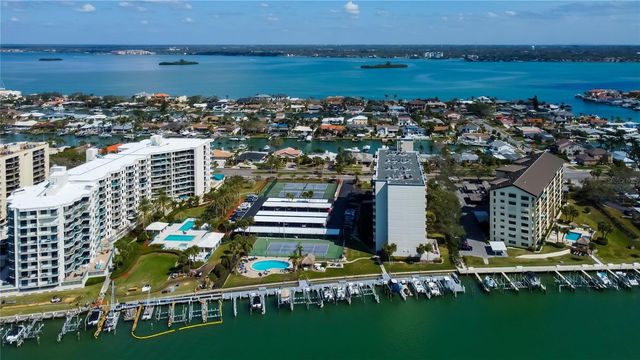 660 ISLAND WAY 903, Clearwater Beach, FL 33767