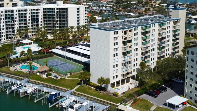 660 ISLAND WAY 903, Clearwater Beach, FL 33767