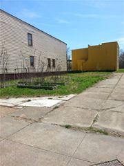 817 N 22nd St, Richmond, VA 23223